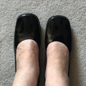 Vintage square toe flats by Franco Sarto